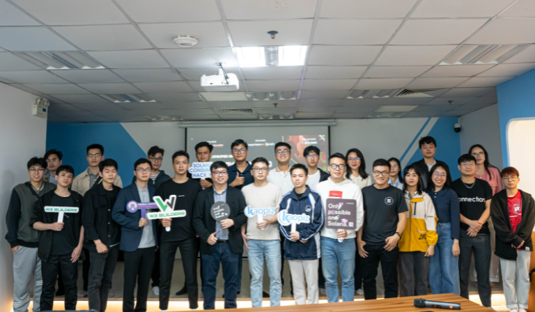 [SolanaConsumerHack13] Ready for Hackday!